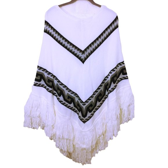 Free PeopleX Knitwear Poncho One Size Fringe Tassels Aztec Geometric White Black - Picture 10 of 11